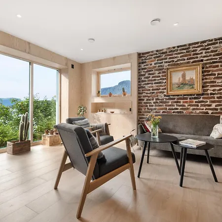 Spectacular Fjord Getaway - The Forge * Leirgulen