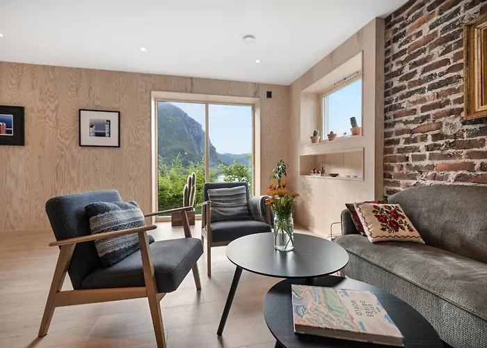 Spectacular Fjord Getaway - The Forge * Leirgulen